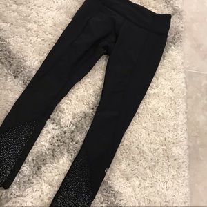 Black lulu lemon workout pants